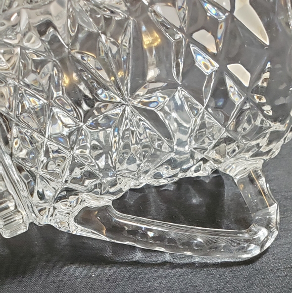 Vintage Diamond Cut Depression Glass Creamer - Picture 5 of 5